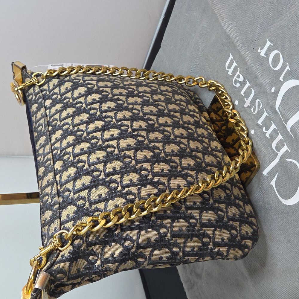 Dior Vintgae 1970s Trotter shoulder bag Rare Iconic style not often seen - Picture 4 of 17